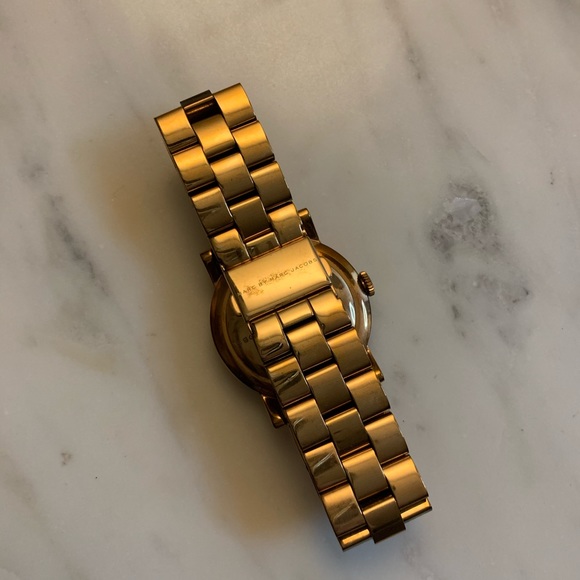 Rose Gold Watch by Marc Jacobs - Picture 6 of 8